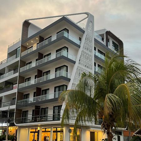 Alizee Tower Playa del Carmen Exterior foto