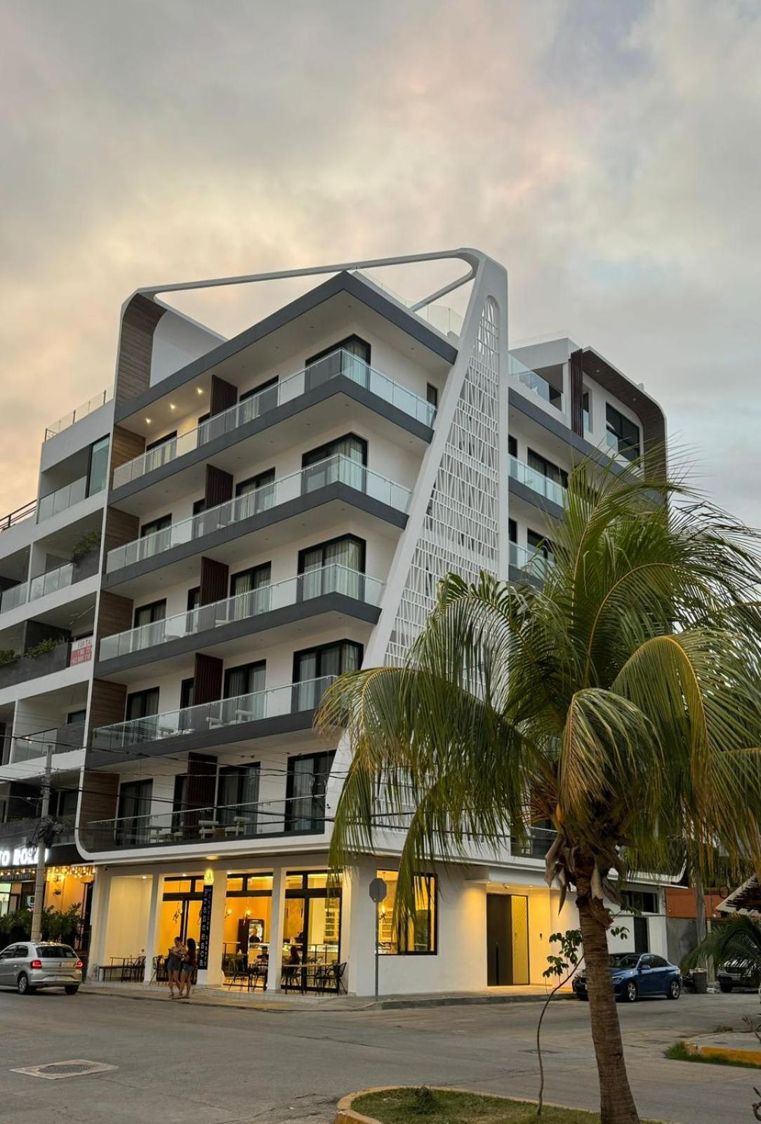 Alizee Tower Playa del Carmen Exterior foto
